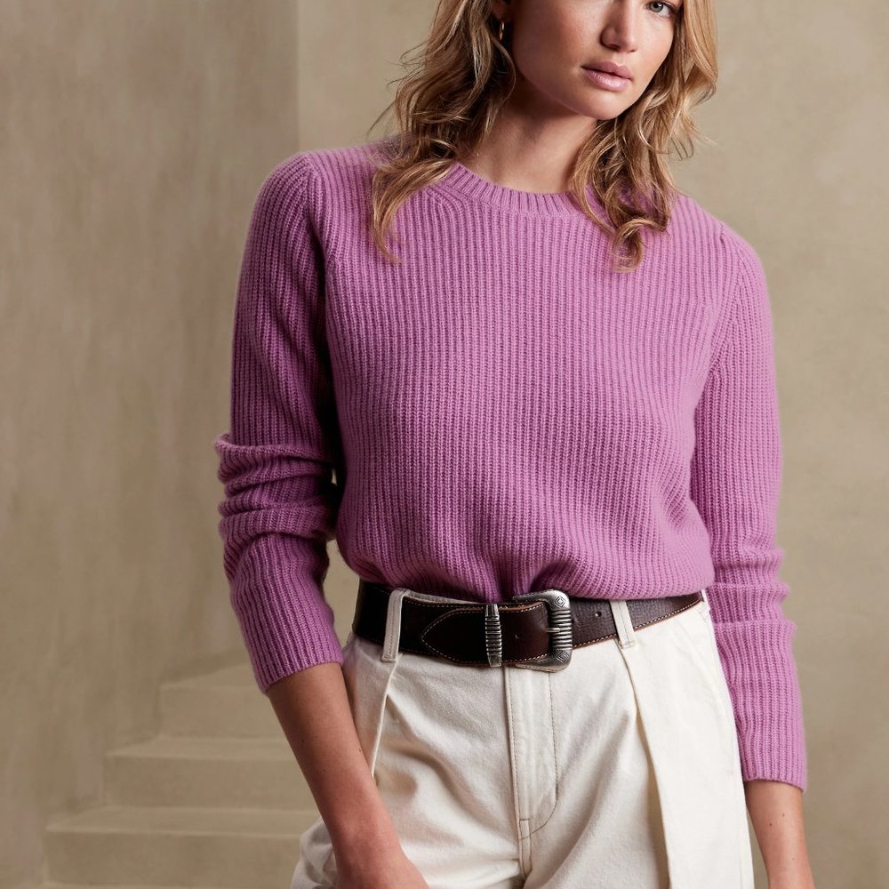 Banana Republic Cashmere Sweater Size M